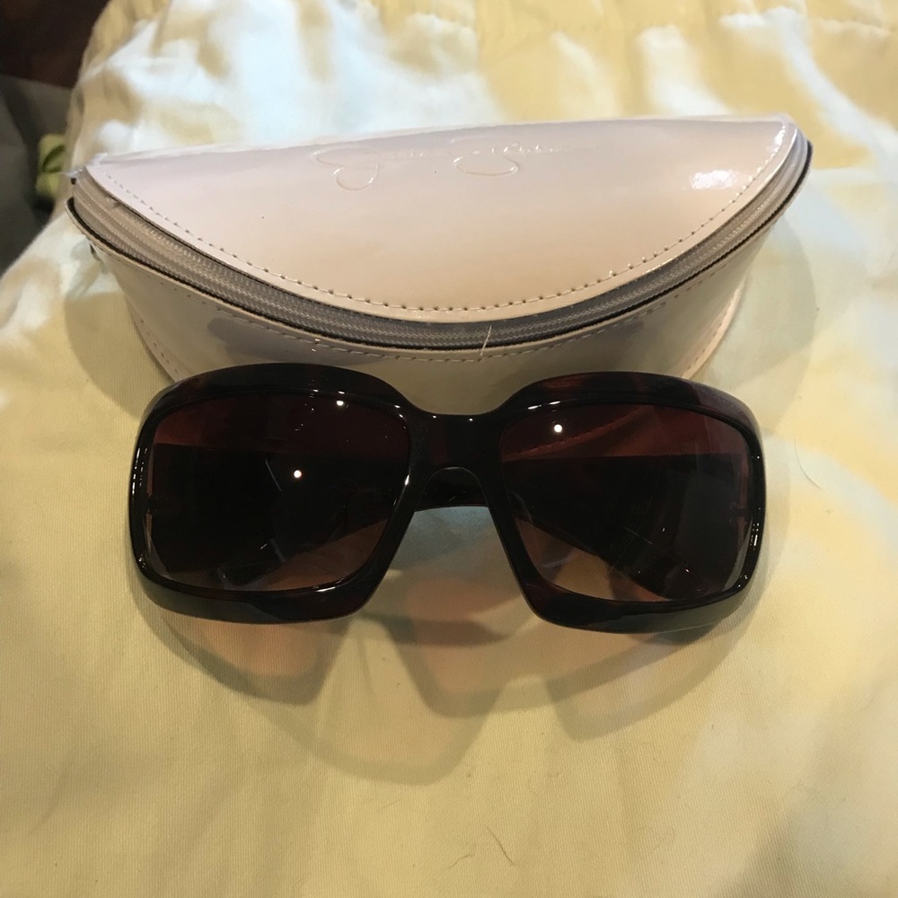 Brown tortoise shell and flower sunglasses and case by Jessica Simpson